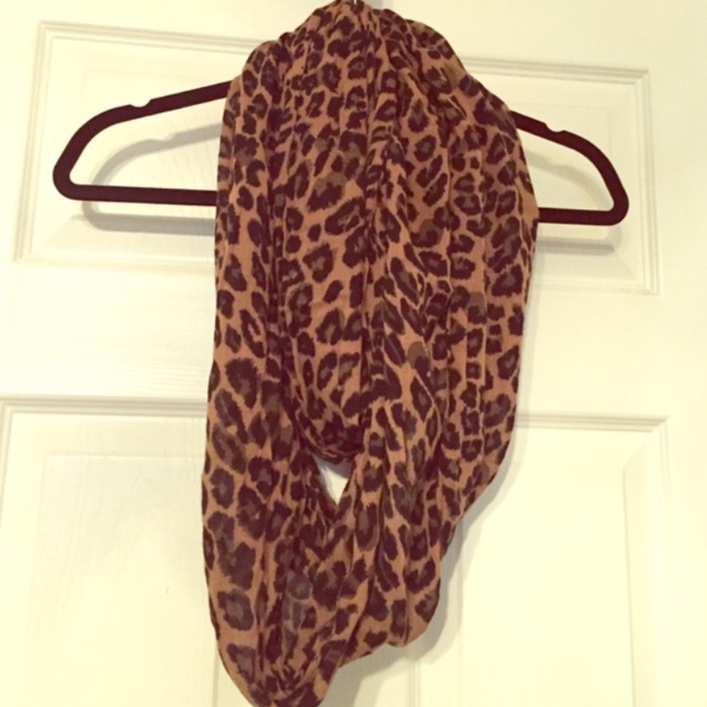 Cheetah print infinity scarf